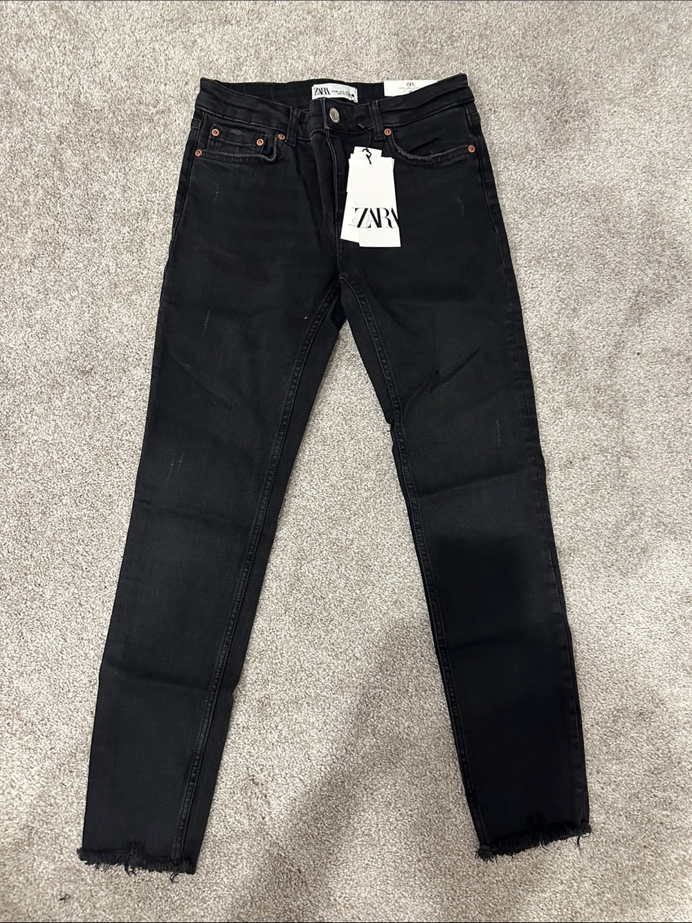 ZARA Women's Skinny Jeans signature denim in Black